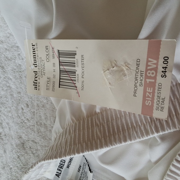 Alfred Dunner womens white stretch pants size 18W - Picture 3 of 5